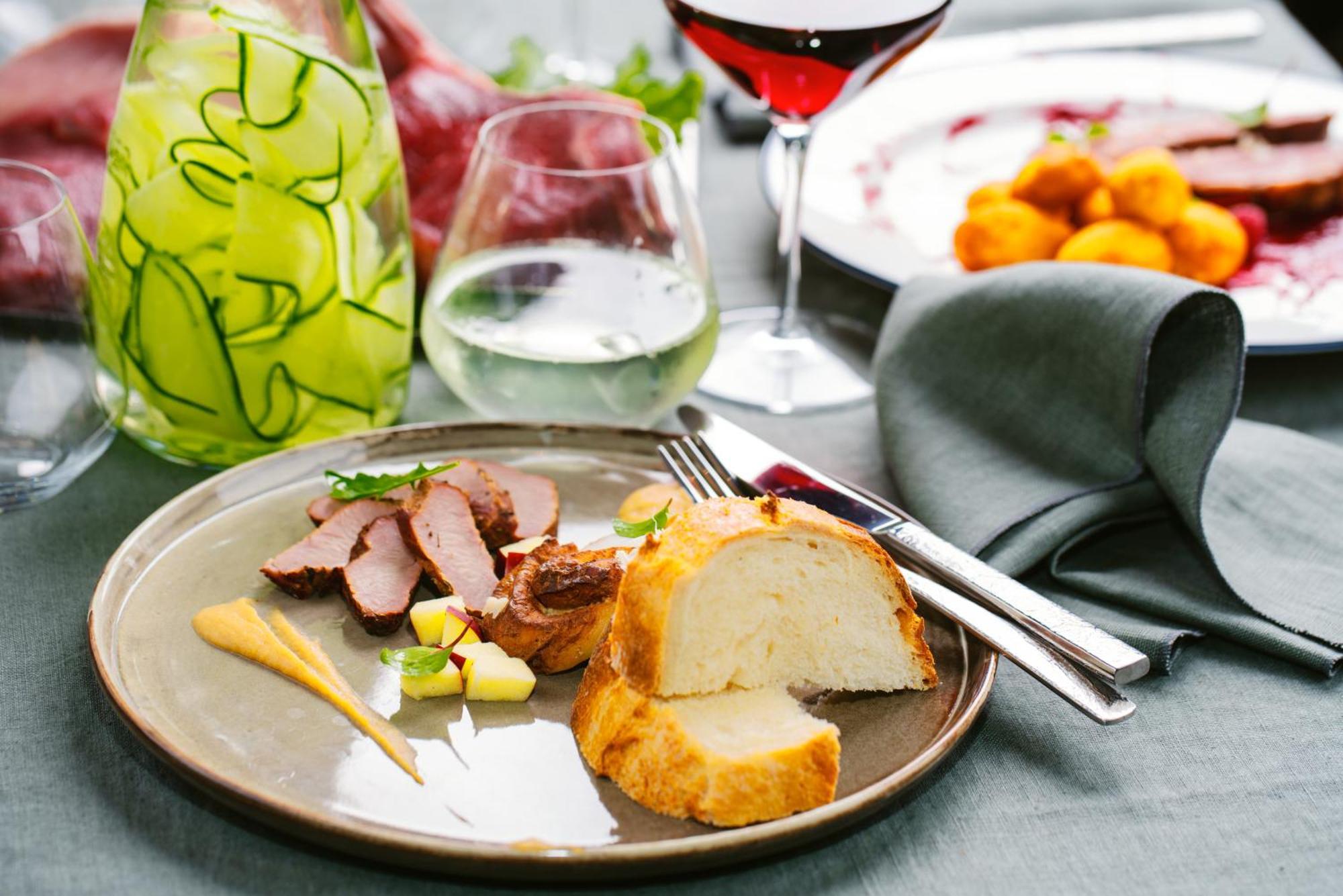 Šternberk Restaurant & Pension U Hradu מראה חיצוני תמונה